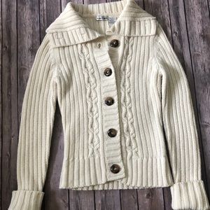 Energie Chunky Button Down Ivory Sweater Medium
